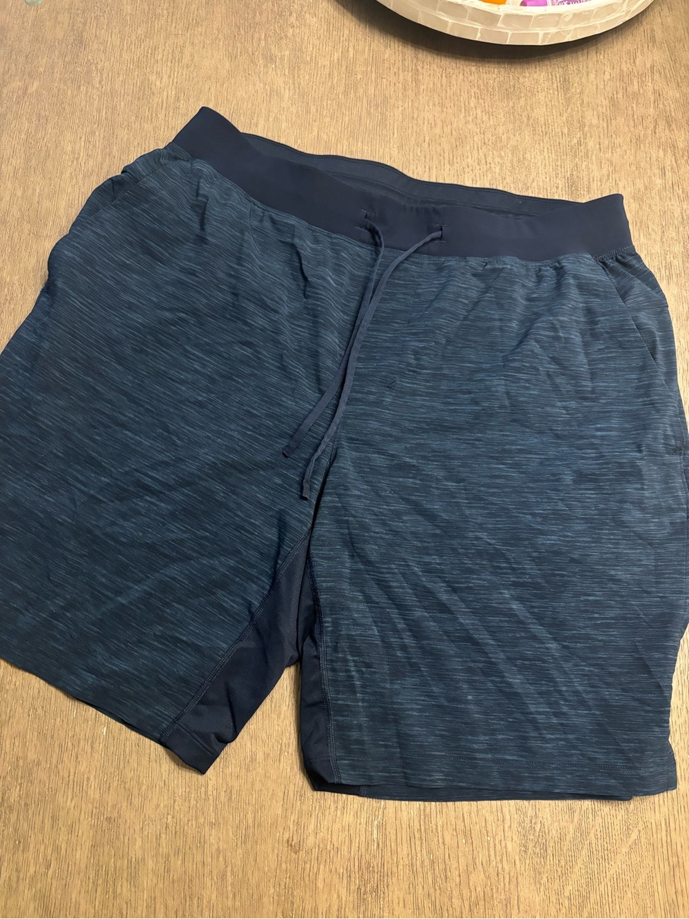 Lululemon T.H.E. Shorts XL navy - Picture 3 of 6